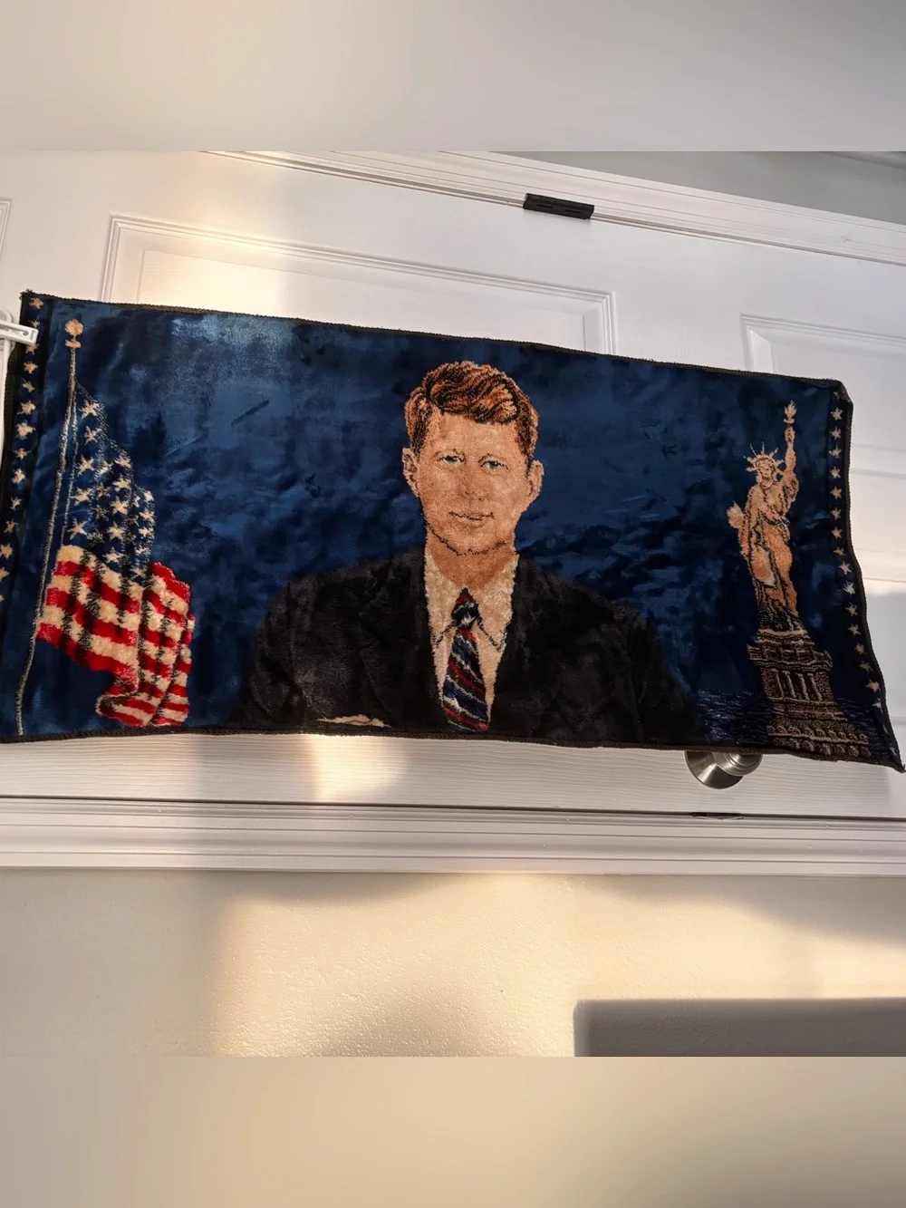 Vintage 1965 John F Kennedy Velvet Tapestry  w/Statue of Liberty & Flag, Italy
